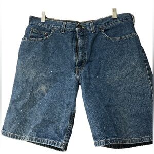 Kirkland vintage short size 36 unisex made in Canada.